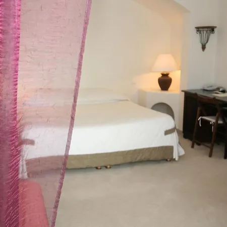 Отель Alta Rocca 4*